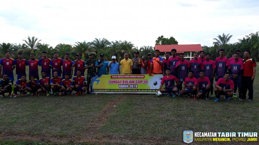 Pembukaan Turnamen Sepak Bola Piala Kepala Desa Sungai Bulian Cup Ke - 3 Tahun 2019
